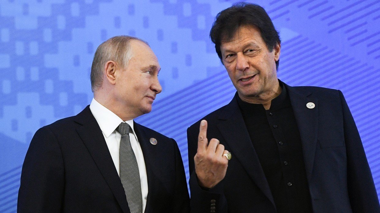 Russian President Vladimir Putin calls PM Imran Khan