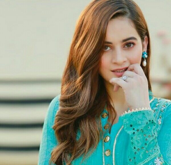 Aiman Khan on Twitter: