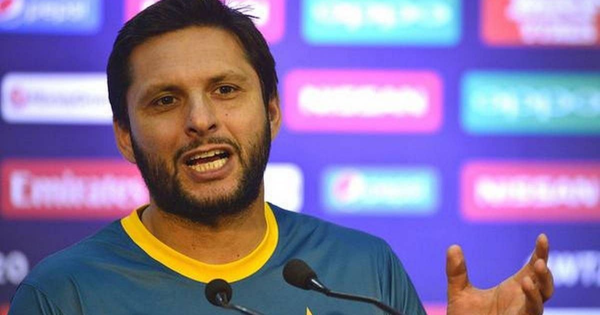 Shahid Afridi advises girls to live life according to the teachings of Islam