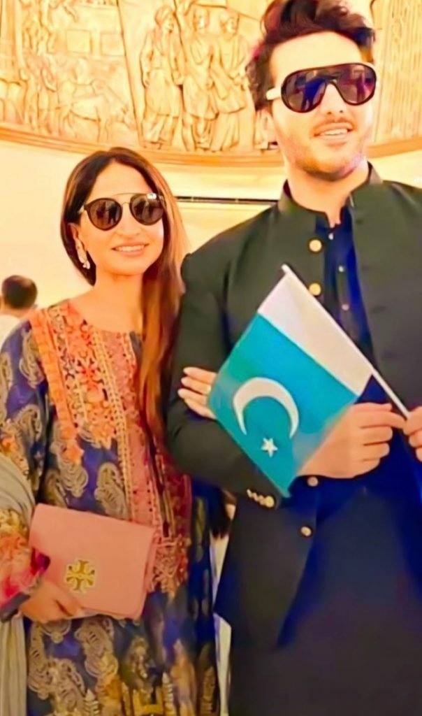 Celebrity couples celebrate 14th August in style, trend for twinning