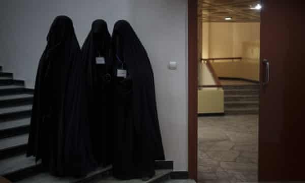 Taliban ban women from teaching, attending Kabul University until Islamic environment is created