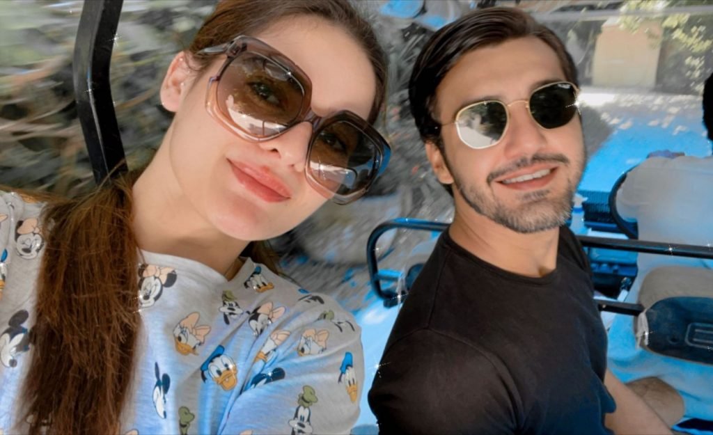 Iqra, Kinza and Areeba adore Minal-Ahsan’s honeymoon diaries in Maldives