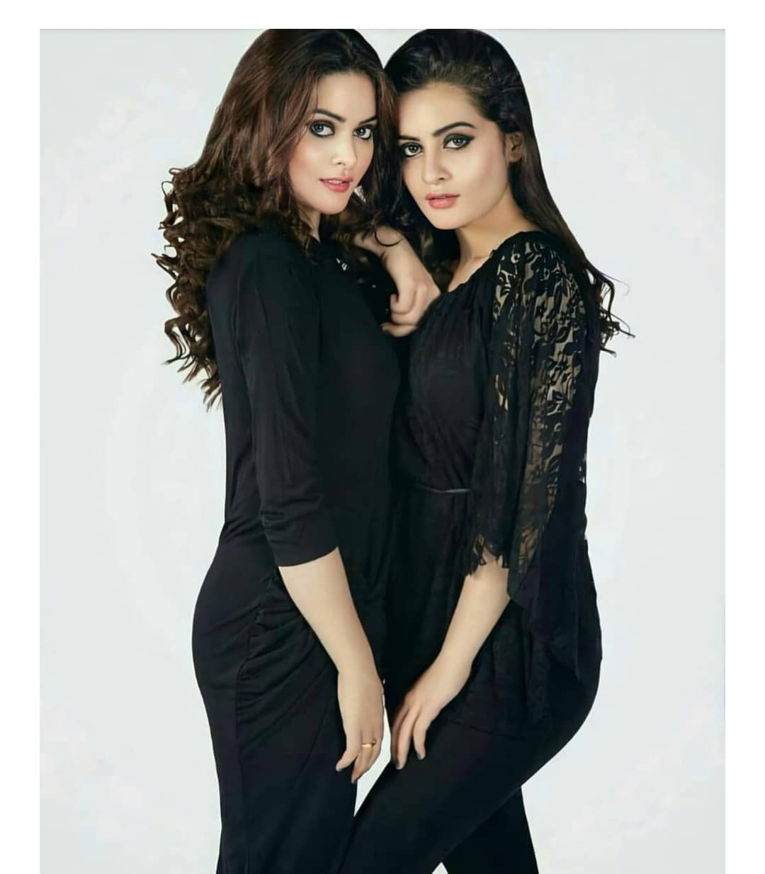 Are Aiman & Minal Copying Designs From Zara Shahjahan's Catalogue? - Lens