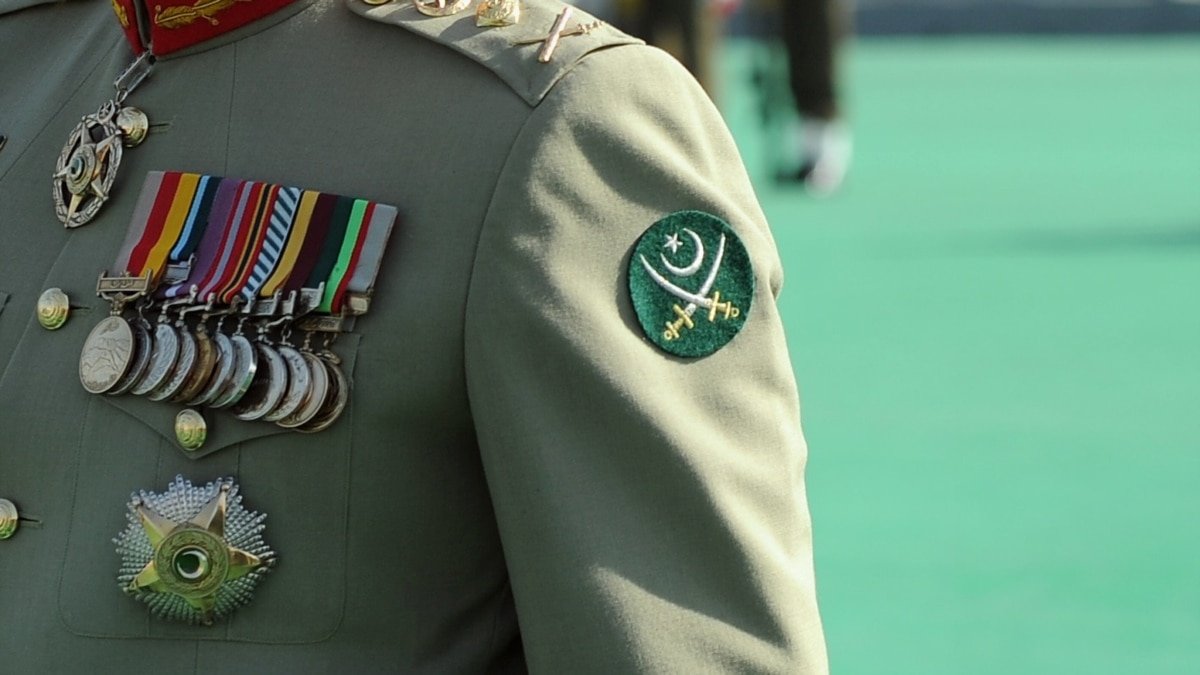 ‘All is settled, new DG ISI notification to be issued this week’: Fawad