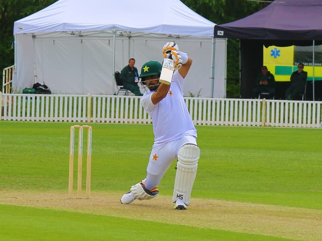 VIDEO: Babar, Dahani playing cricket with kids is the cutest thing on internet