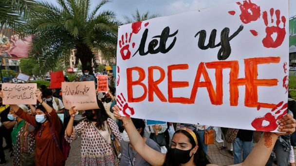 78% Pakistanis think women ‘not safe’ here: Survey