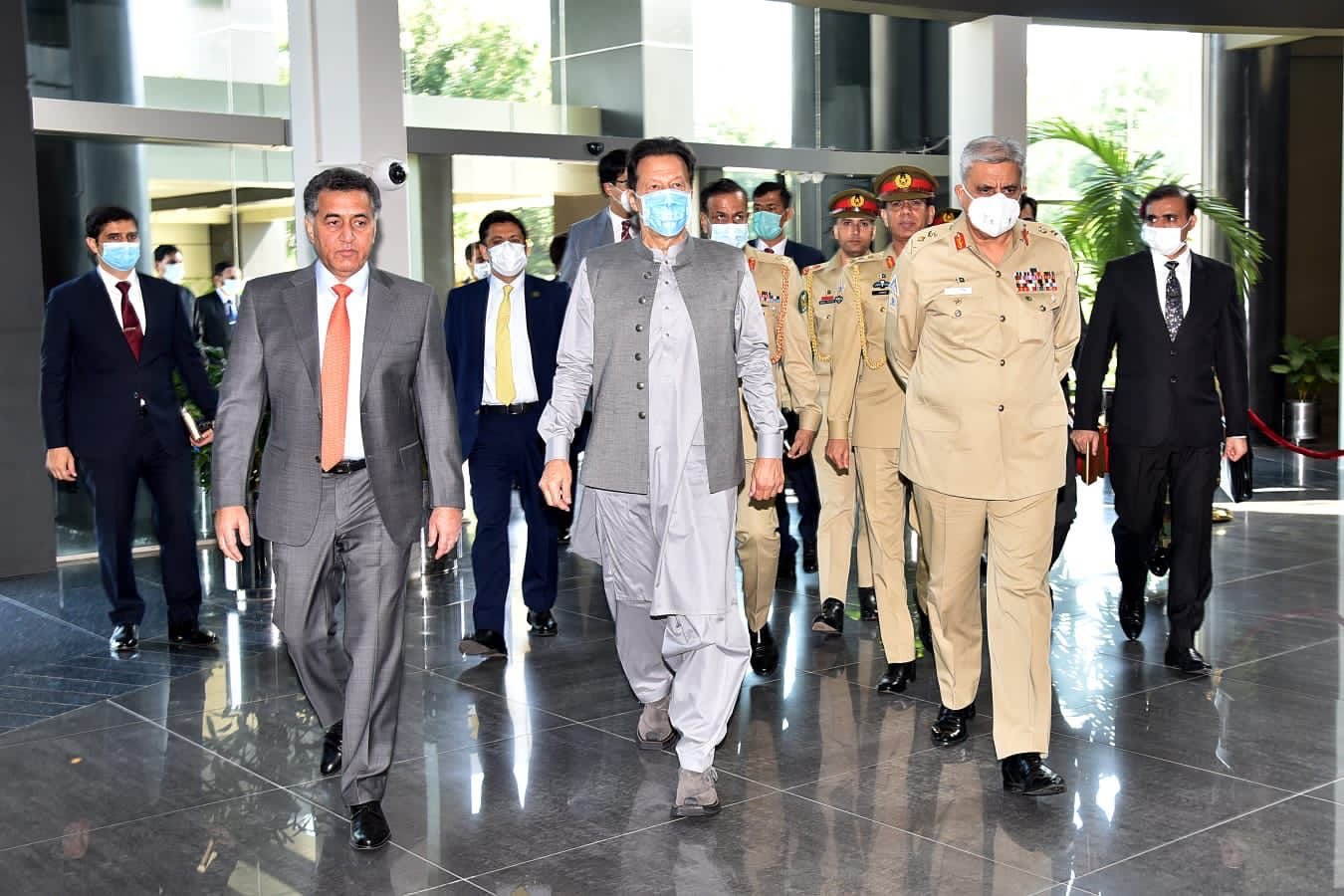 DG ISI Lt Gen Faiz Hameed farewell visit to PM Khan, President Alvi
