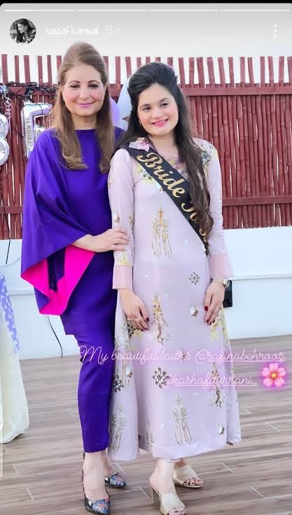 Video: Sadaf Kanwal dances her heart out with mother-in-law Safina Behroze