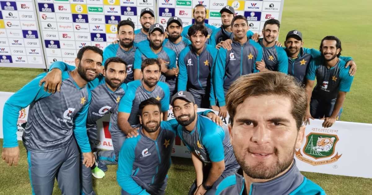 Why did Bangladesh not give the T20I series trophy to Pakistan?