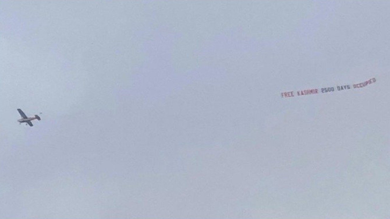 VIDEO: Plane with ‘Free Kashmir’ banner flies over UK football stadium