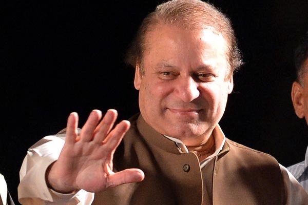 ‘Will see you soon in Pak’: Nawaz Sharif hints yet again at coming back