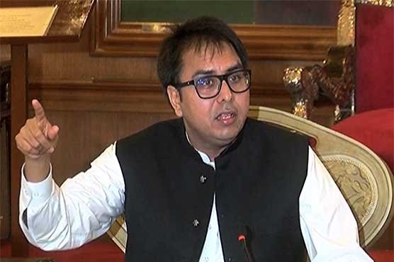 ‘Whole human disappears in 10 feet’: Twitter schools PTI’s Shahbaz Gill for ludicrous statement