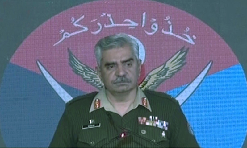 ‘No deal with Nawaz, keep us out of it’: DG ISPR tells media