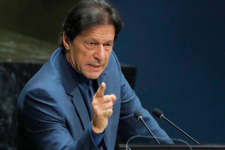 ‘The UN must take action on India’s war crimes: PM Khan expresses solidarity with Kashmiris