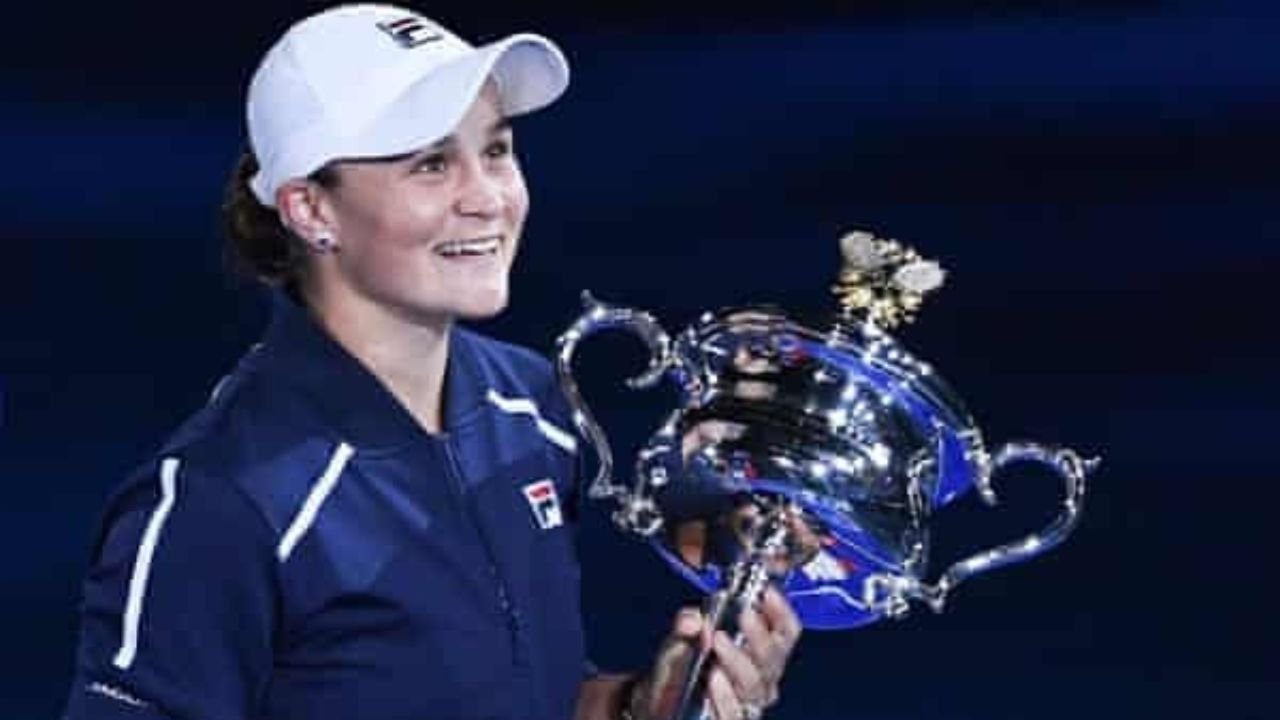 Ash Barty beats Danielle Collins to end 44-year wait for home Australian Open Champion