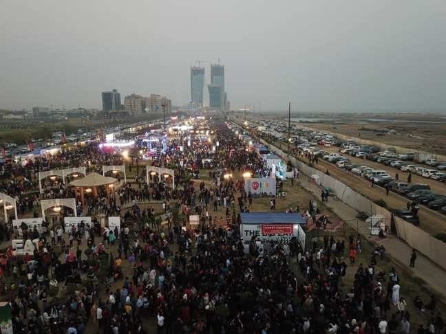 #KarachiEatCanWait trends as event continues with 28 percent positivity rate