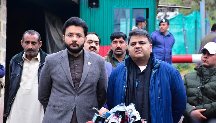 Fawad accuses Opposition of offering bribe to three PTI MNAs to remove PM Khan