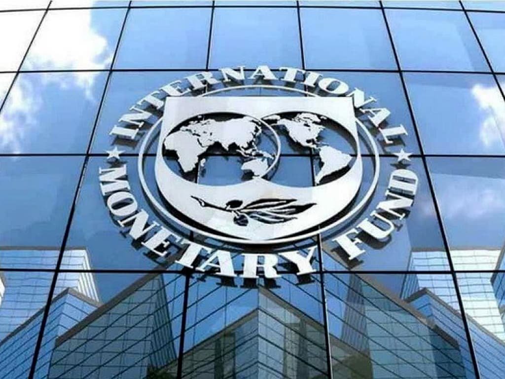 IMF approves one billion dollar loan tranche for Pakistan