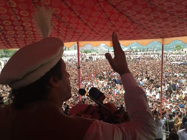 46 per cent of Pakistanis think Imran Khan is corrupt: survey