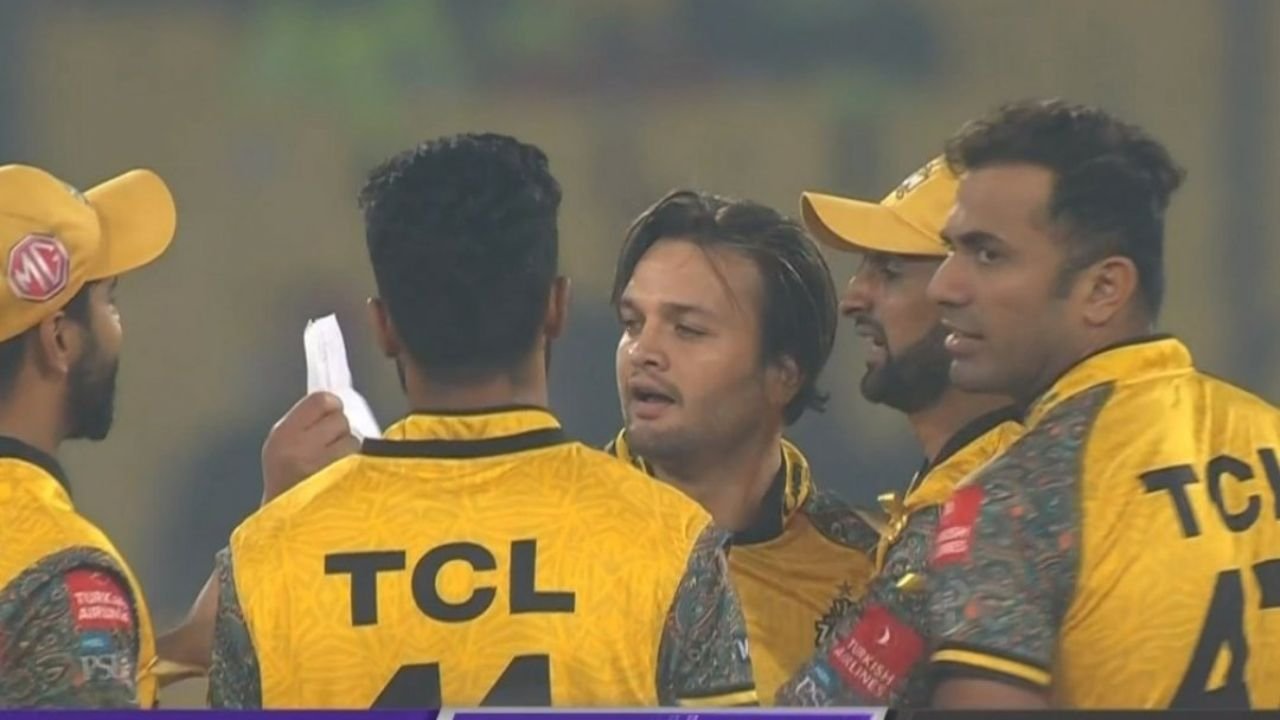 Usman Qadir’s ‘Parchi’ celebration goes viral, reveals what was written on it