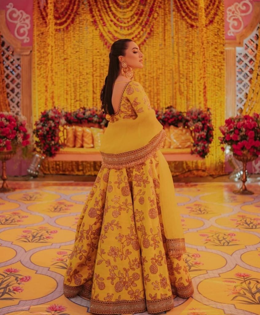 Pakistani bride takes internet by storm, wears Indian designers to all wedding festivities