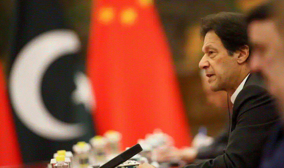 PM Khan visits China, ‘pitch book’ prepared to convince China to invest in Pak