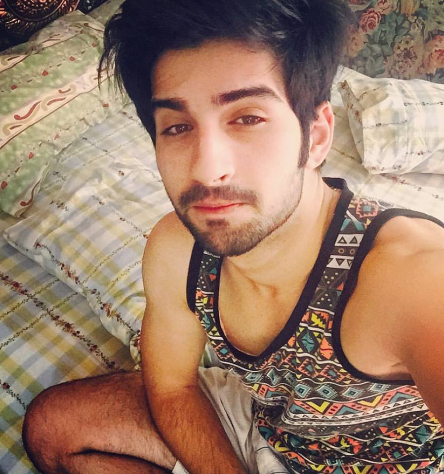 Muneeb Butt Hot Pics