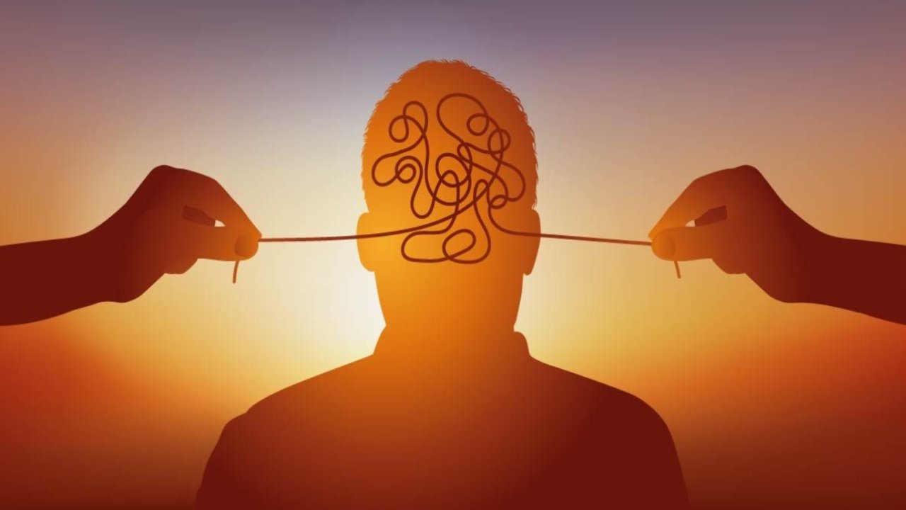 A class nine student attempts suicide, jumps off school building in Lahore, severely injured