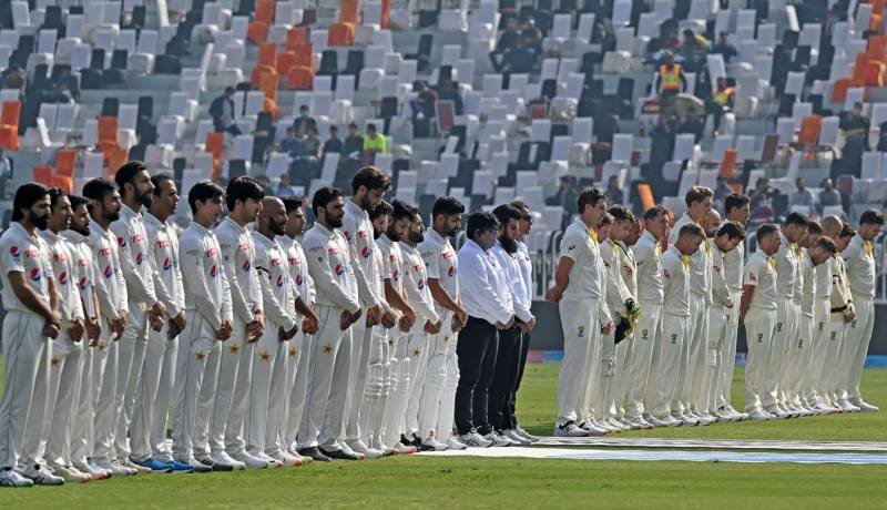 Pak vs Aus: Teams observe one minute silence for Peshawar, Shane Warne