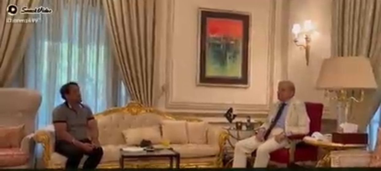 Fact check: Shehbaz Sharif did not meet singer Farhan NTF at PM House