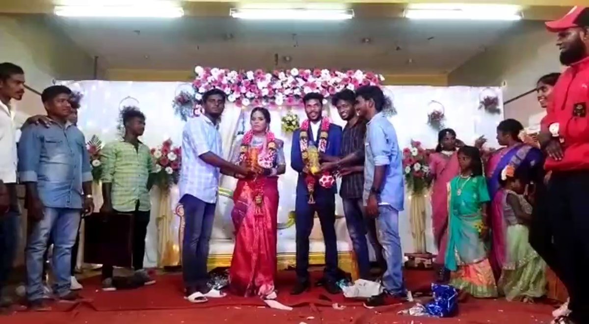 Couple gets petrol, diesel as  wedding gift