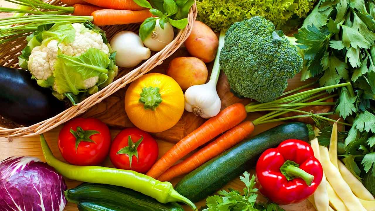 Fruit and Vegetable prices getting out of control in Quetta