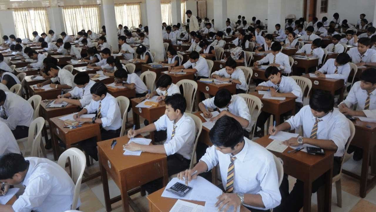 250,000 students to appear in Matric exams starting today