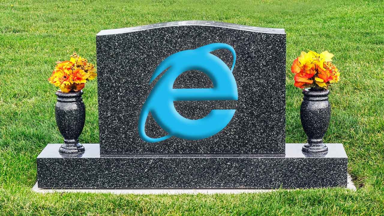 Microsoft advises users to move on as Internet Explorer dies at 27