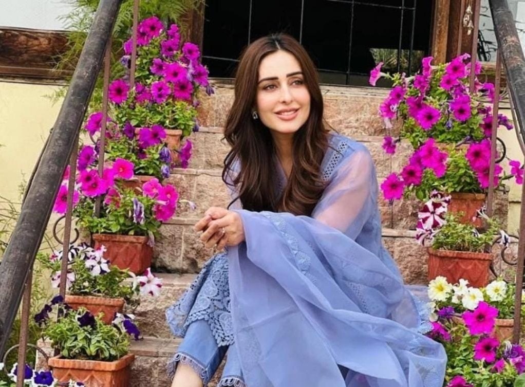 FACT CHECK: Is actress Sidra Niazi related to former PM Imran Khan?