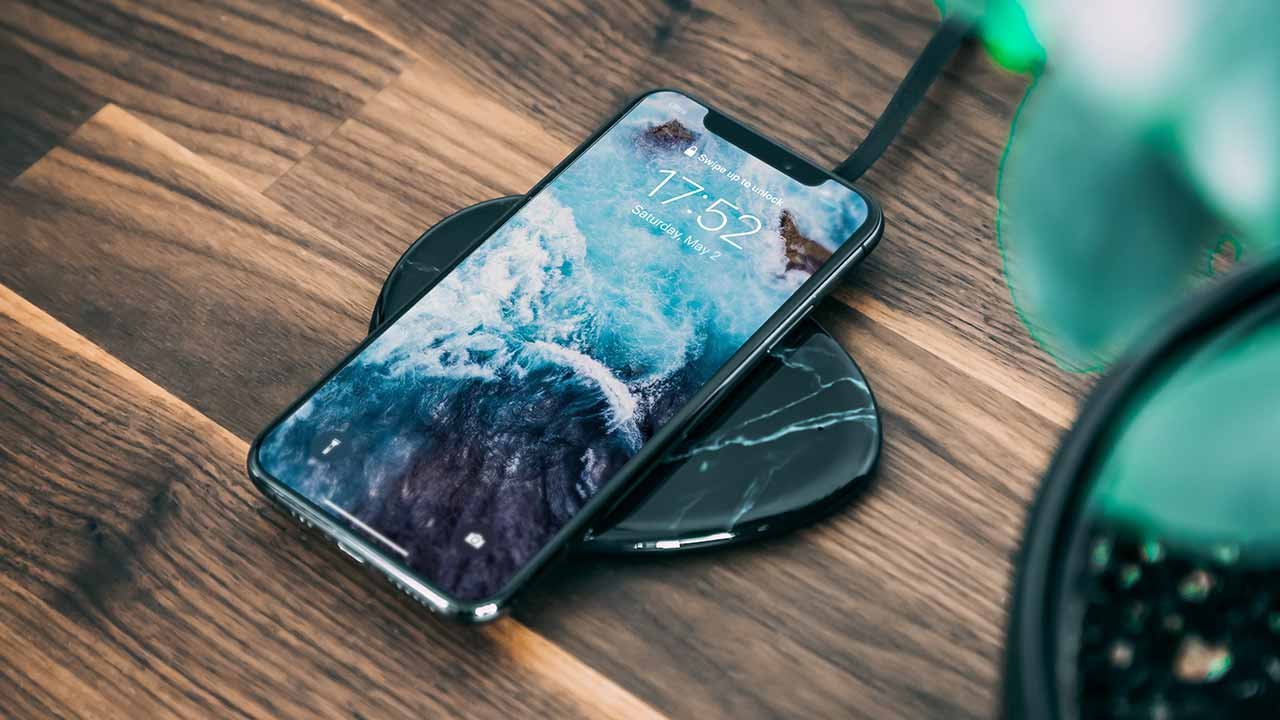 Here’s how to maintain iPhone’s battery health and charge faster