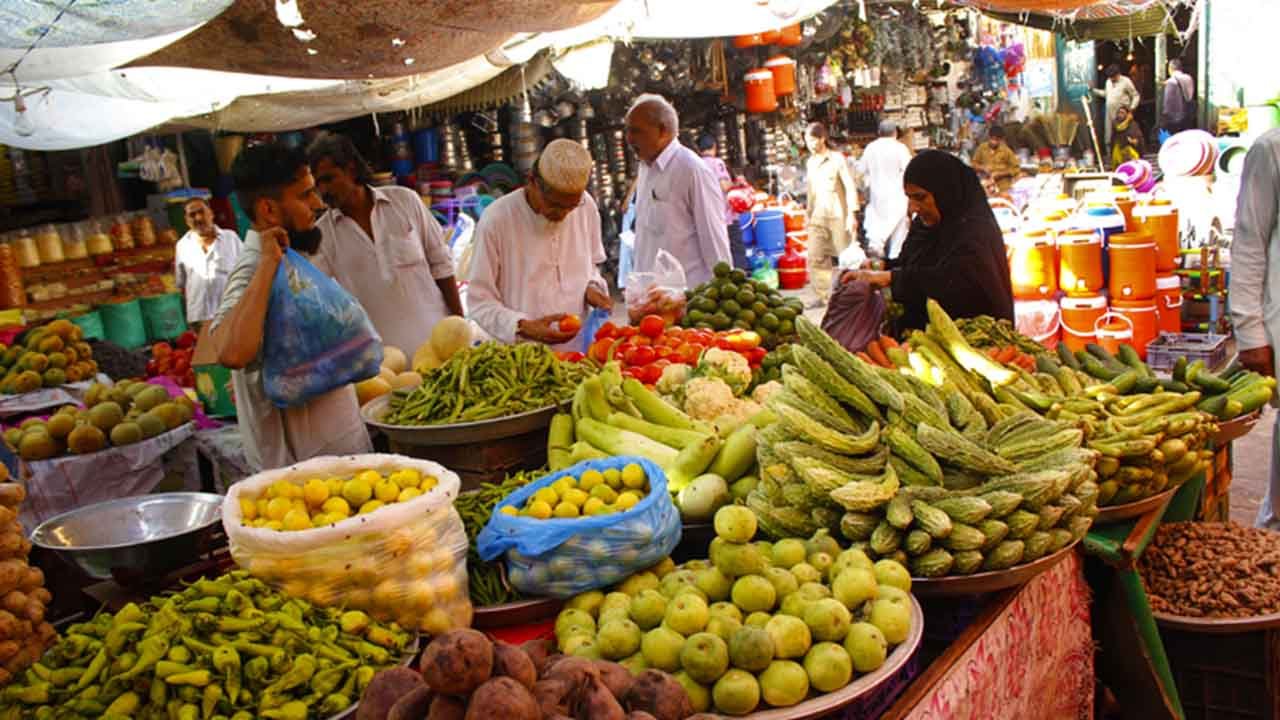 Pakistan to import vegetables from neighbouring countries to overcome shortage