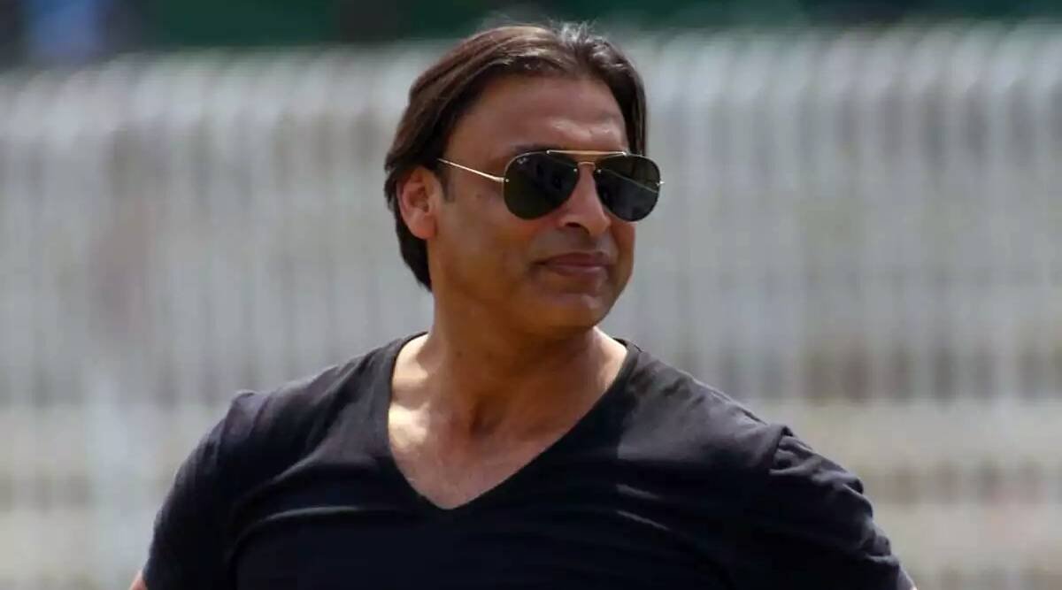 Shoaib Akhtar requests prayers for eight-hour long knee surgery