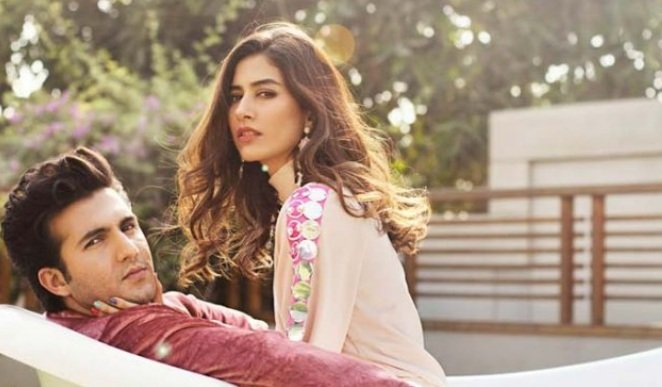 Syra Spotted with Shahroz On Sets of New Film In a Viral Video - Lens