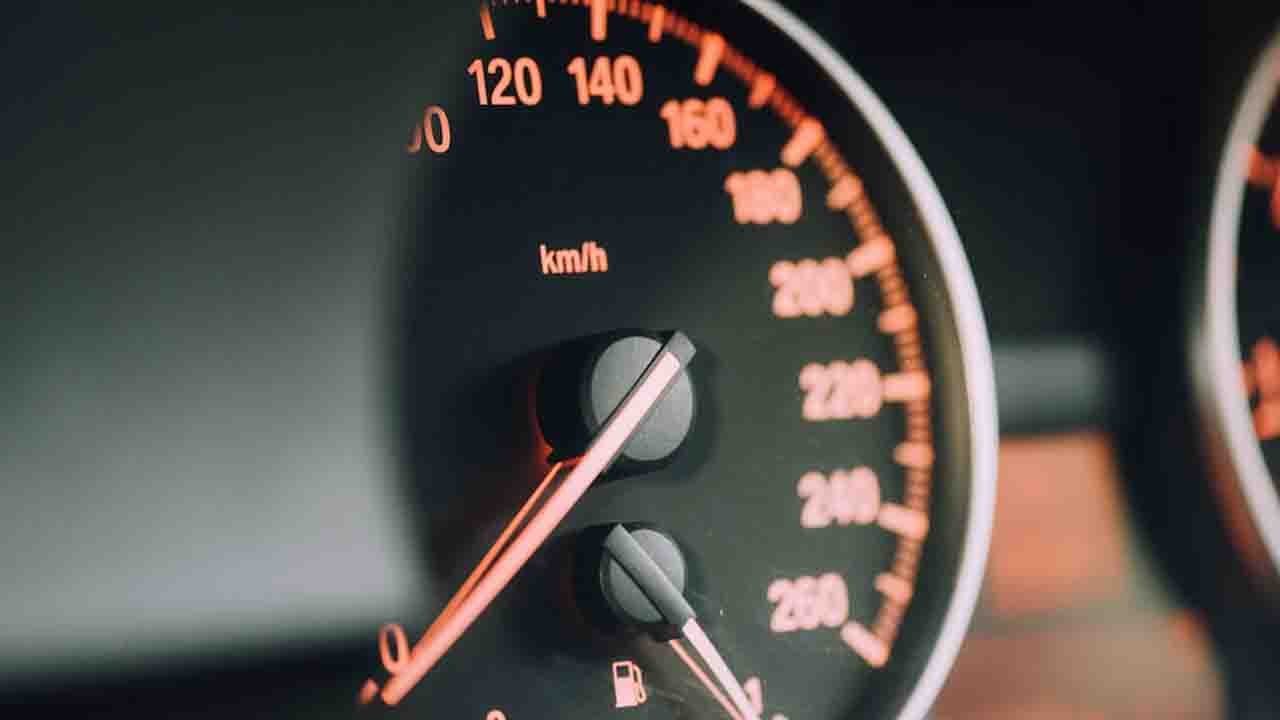Top driving techniques for reducing fuel consumption