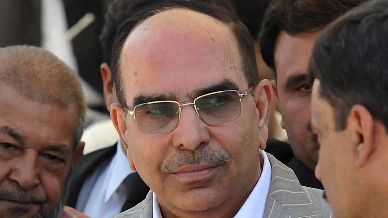 NAB summons real estate tycoon Malik Riaz to reveal £190 million settlement