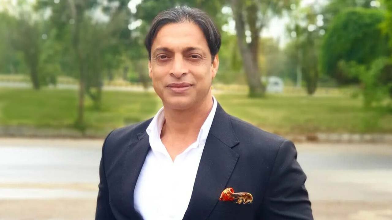 Video: Shoaib Akhtar asks fans to give suggestions to Pakistani team