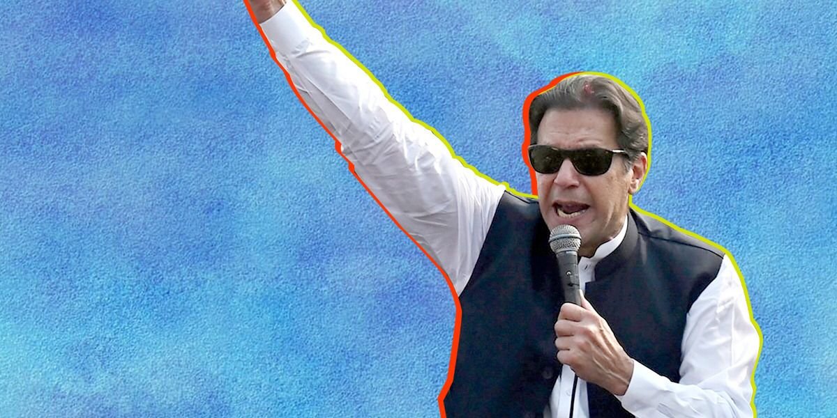 ‘Laga dein martial law’: Twitter questions ‘what’s wrong’ with Khan?