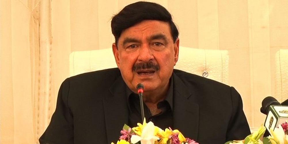 ‘I have seen people crying for Pakistan at Khana Kaaba’: Sheikh Rasheed breaks down