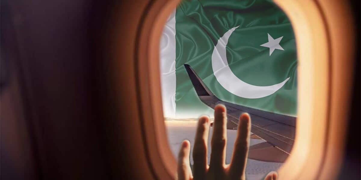 765,000 people left Pakistan in 2022