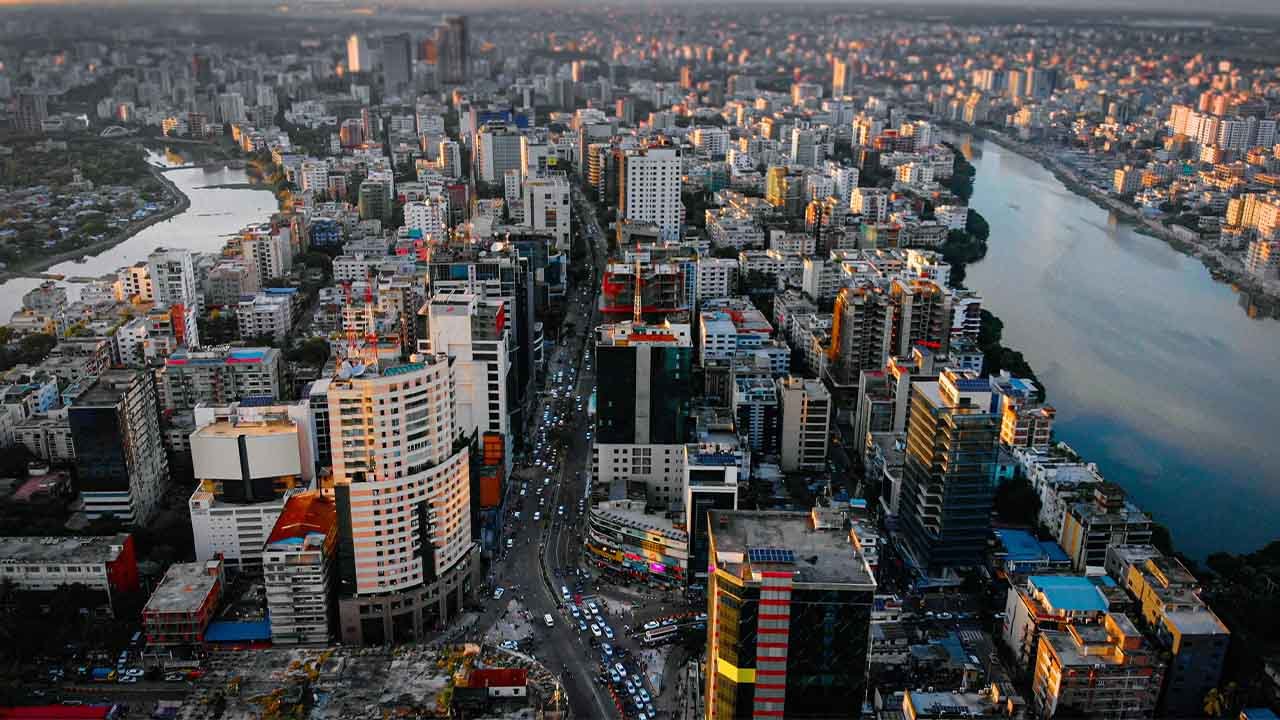 Bangladesh’s GDP is expected to reach $1 trillion by 2040 due to a fast-growing consumer market