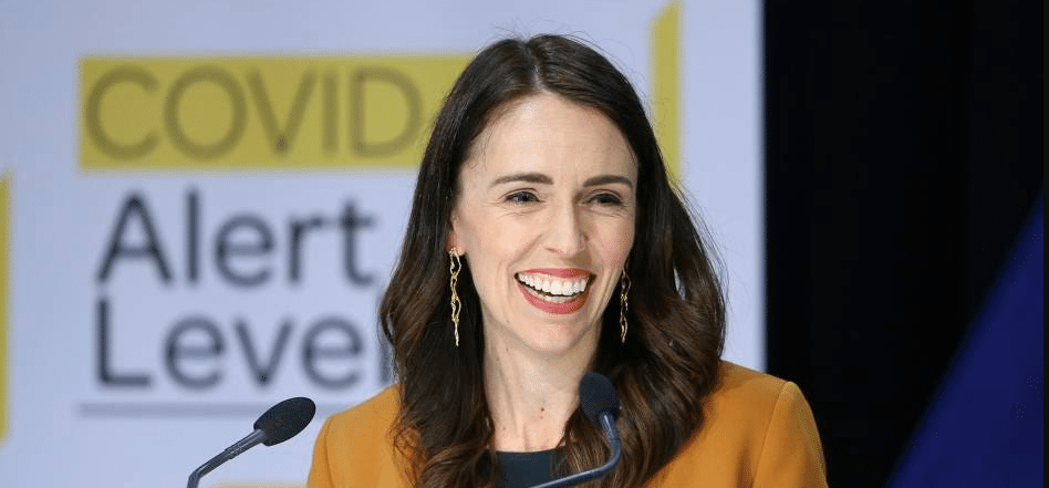 VIDEO: New Zealand’s Jacinda Ardern calls rival ‘arrogant prick’, apologises later