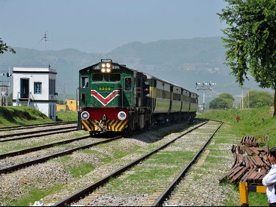 Pakistan aims to build $8.2 billion rail link with Uzbekistan