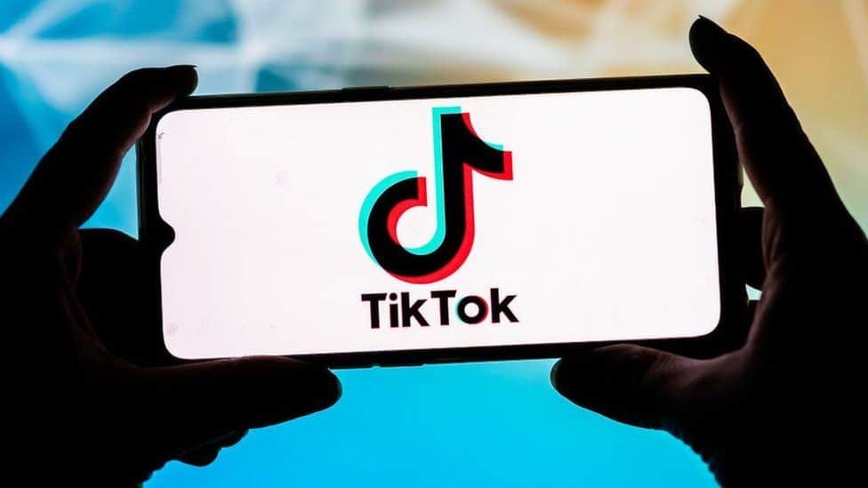 Tik Tok to give scholarships for 18,000 Pakistani students