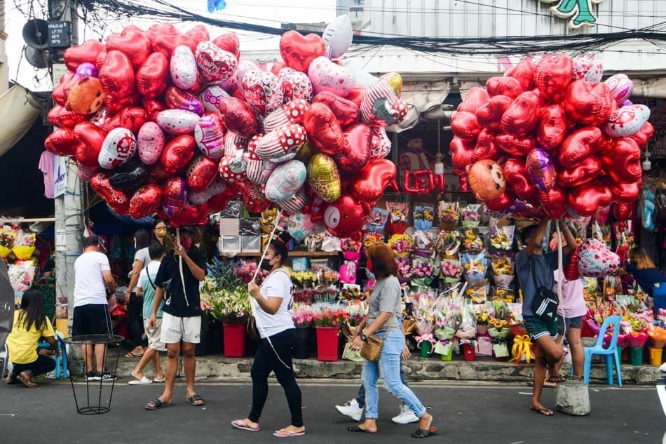 Ready to mingle but still single? Head over to Philippines to get extra pay